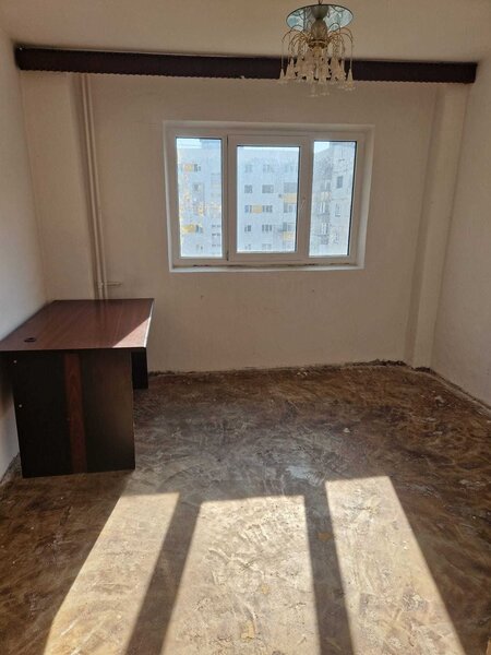 Barca, apartament 2 camere decomandat, 56 mp, zona excelenta.